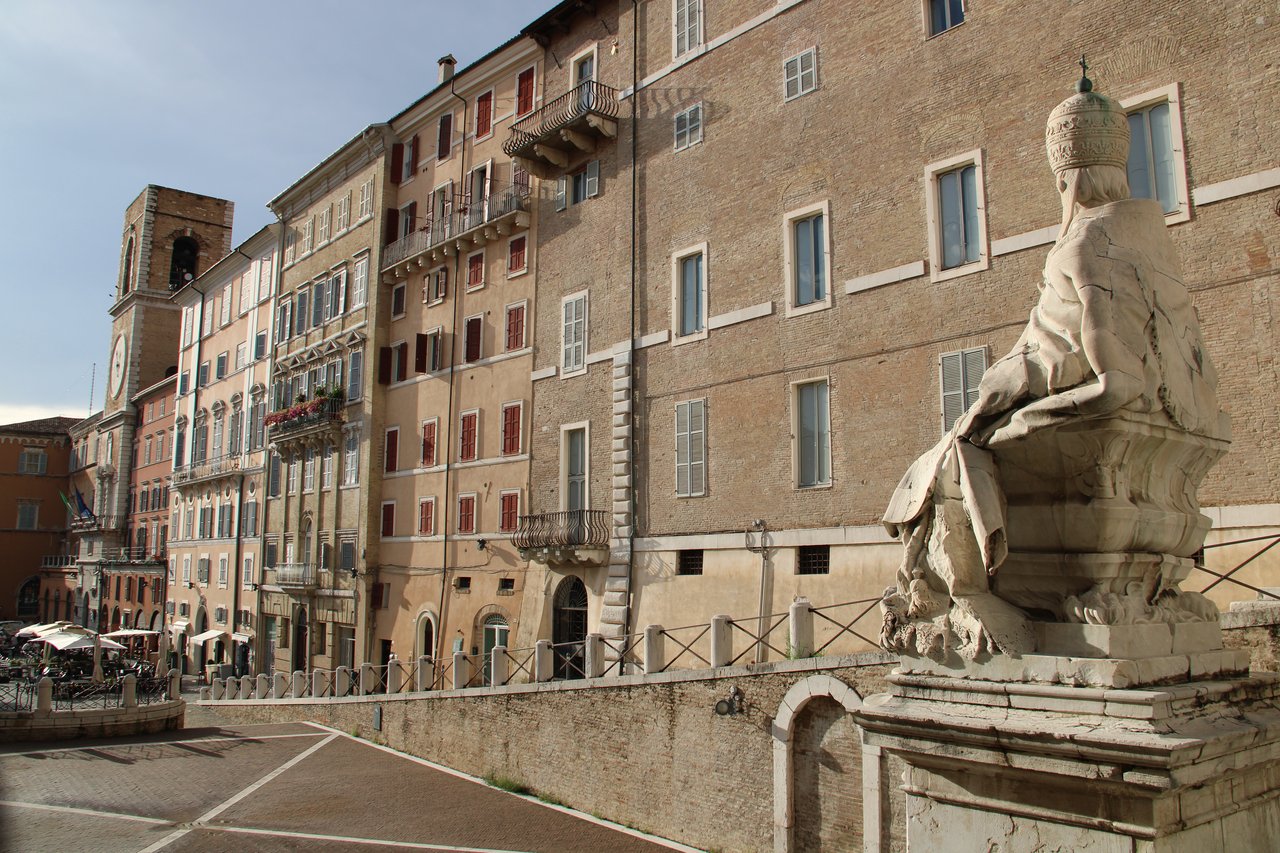 Piazza del Plebiscito