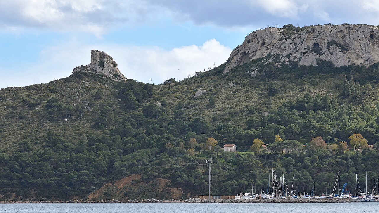 Sella del Diavolo — klif nad zatoką