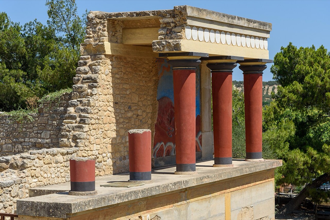 Knossos — pałac z labiryntem