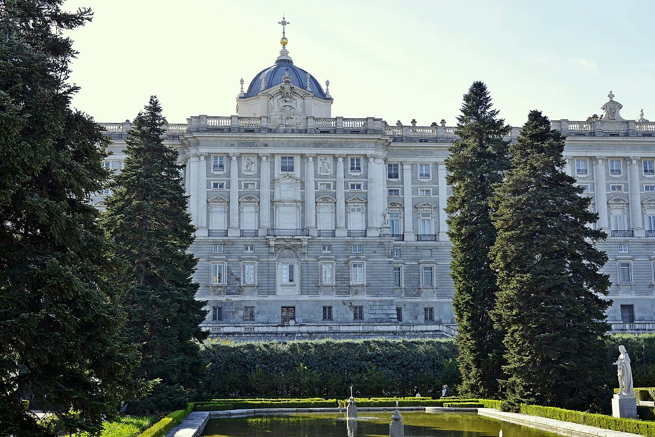 Pałac Królewski i zmiana warty