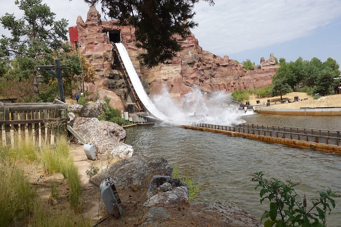 Parque Warner — park rozrywki