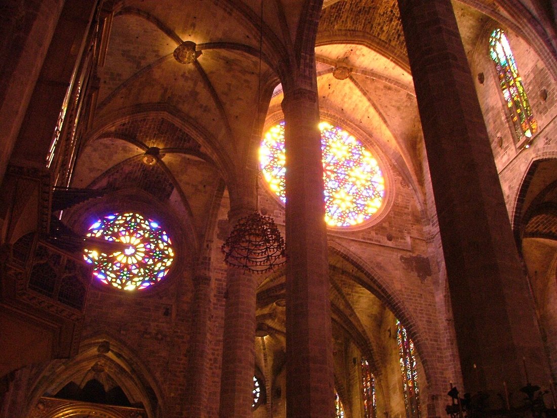 Katedra La Seu i Parc de la Mar w Palmie