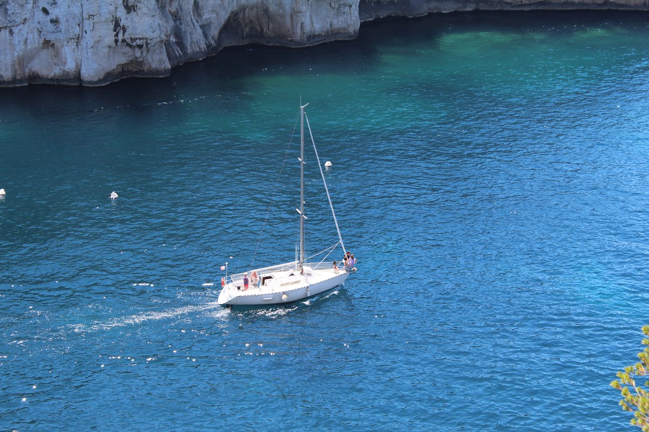 Cassis i Port-Miou
