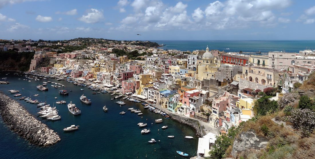 Procida — kolorowa wyspa