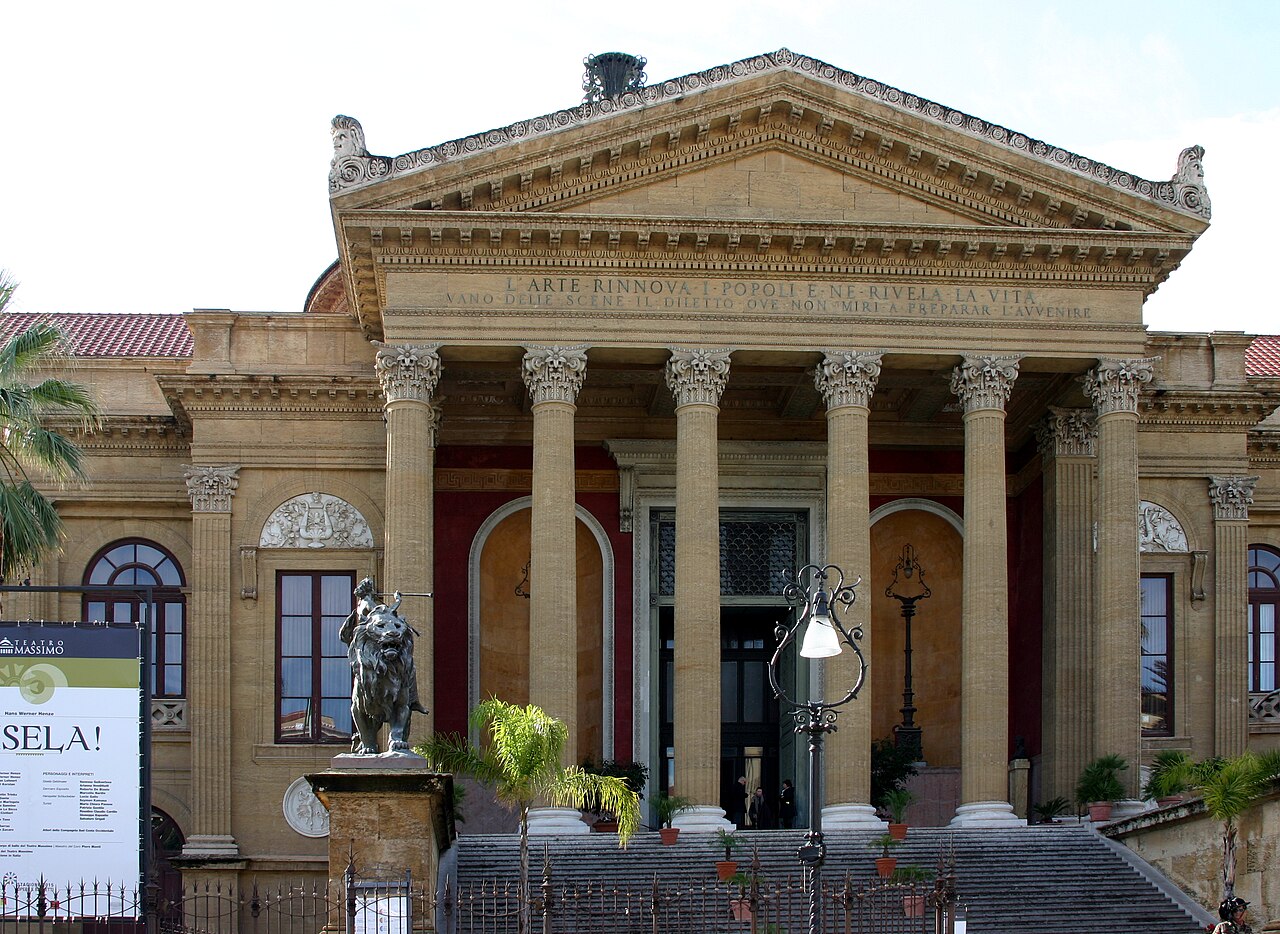 Teatro Massimo — opera znana z „Ojca chrzestnego”