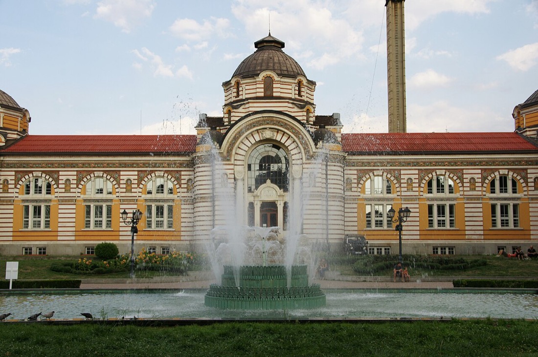 Centralne Łaźnie Mineralne i ciepłe źródła