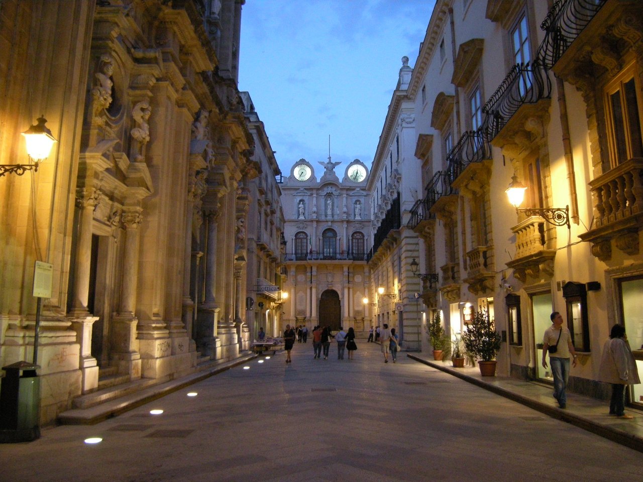 Stare miasto i Palazzo Cavarretta