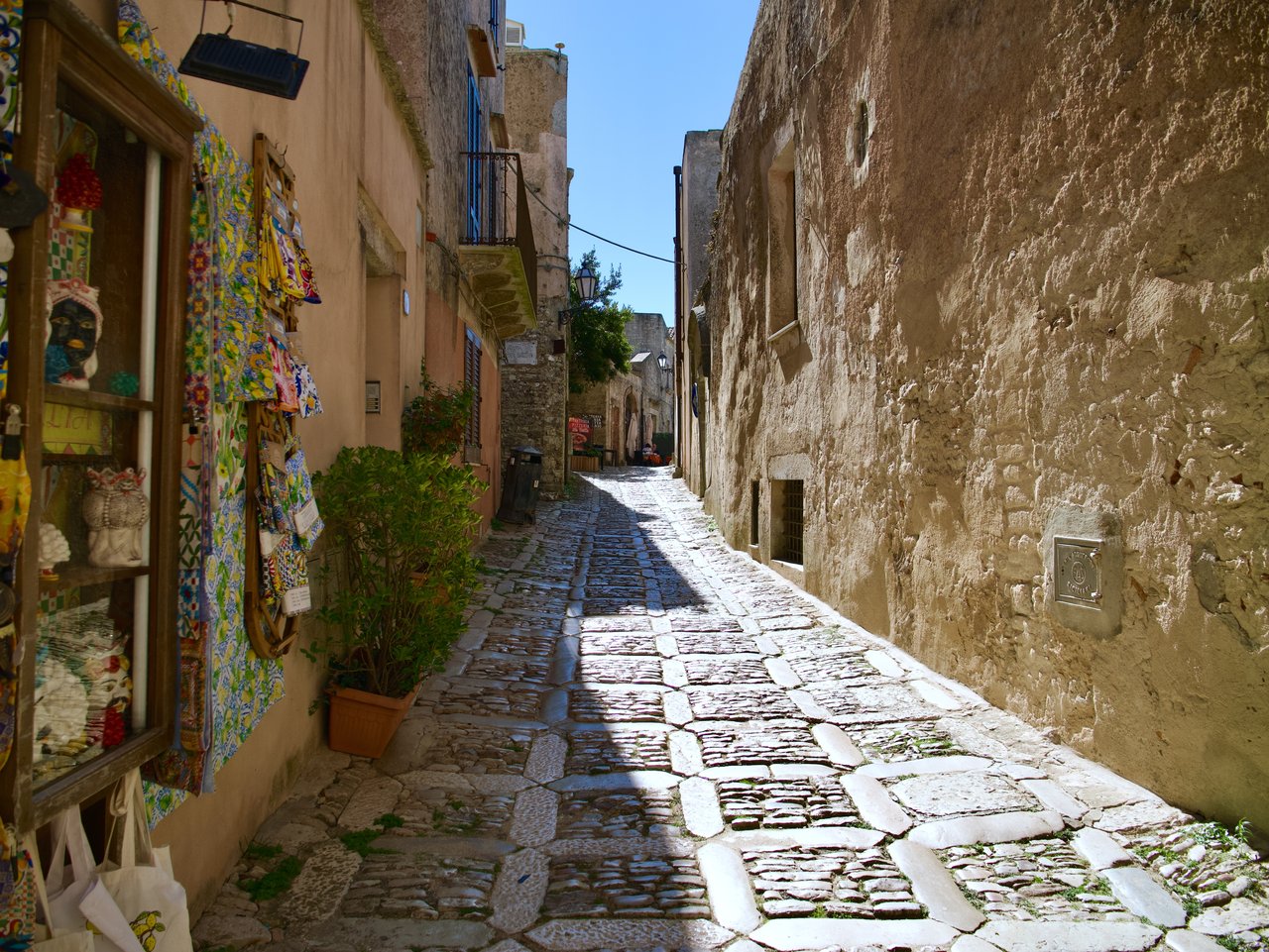 Erice — miasteczko na górze, kolejką linową