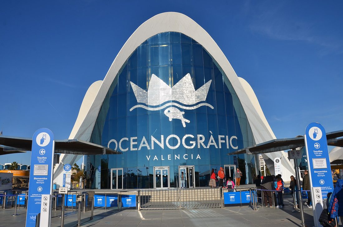 Oceanogràfic — największe akwarium Europy